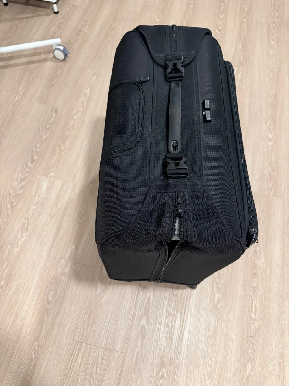 Victorinox Black Rolling Laptop Case with Telescopic Handle